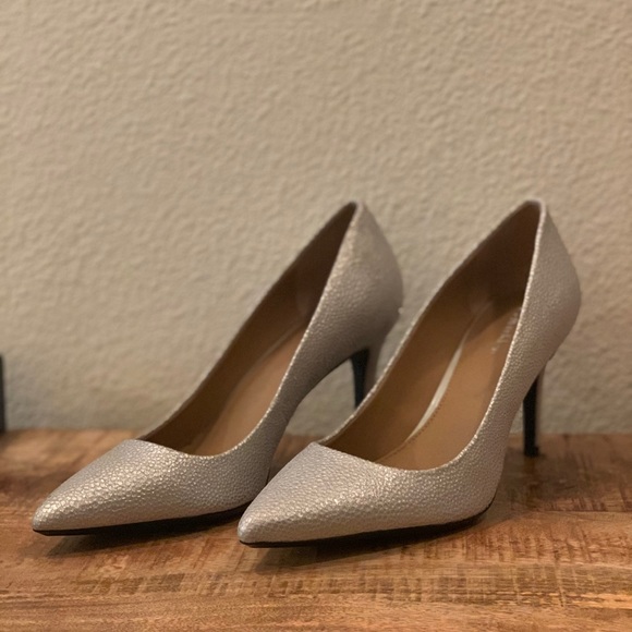 calvin klein gayle pointed toe pumps